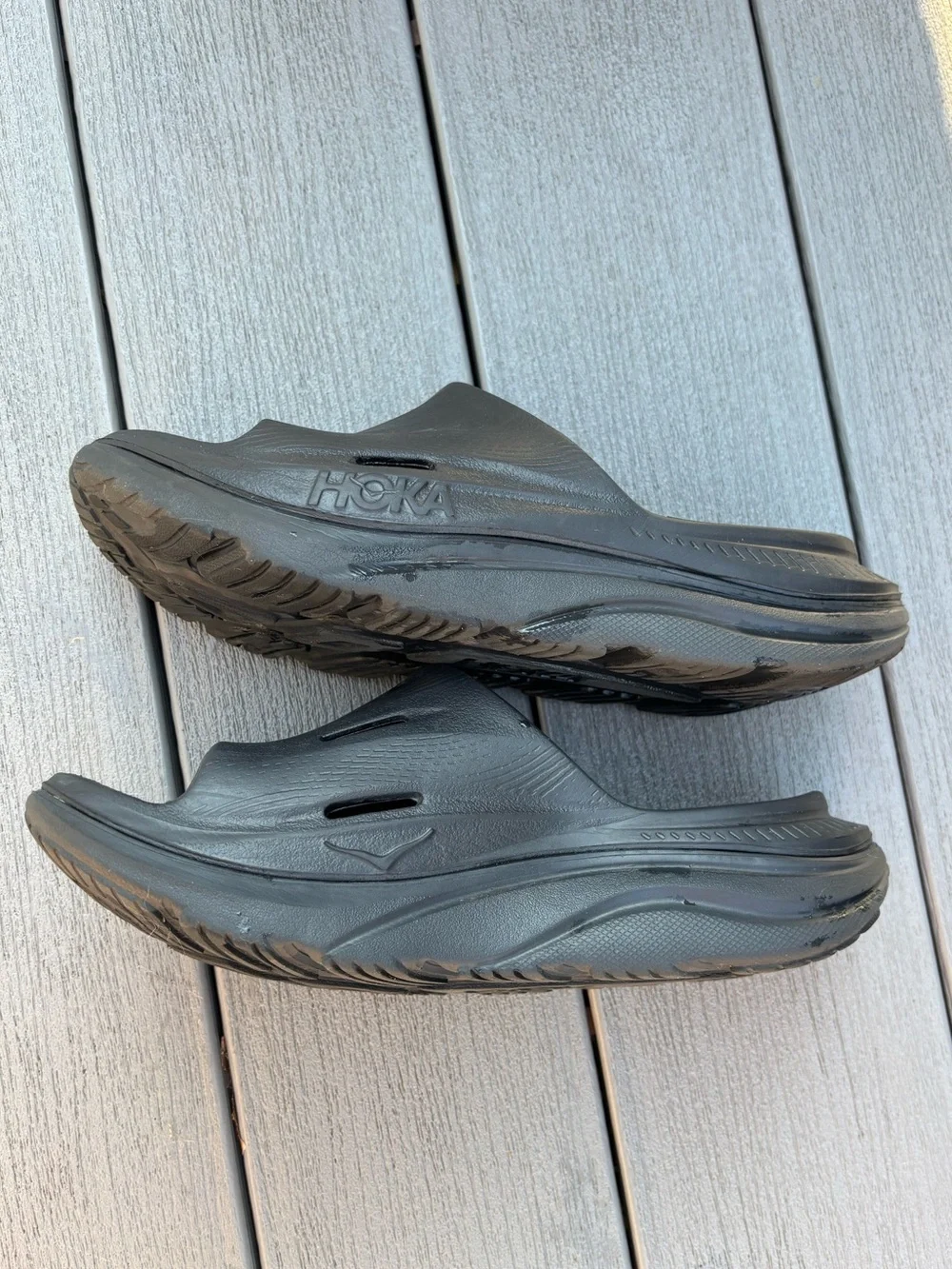Hoka recovery slides black platform women's 10 men's 8 sandals